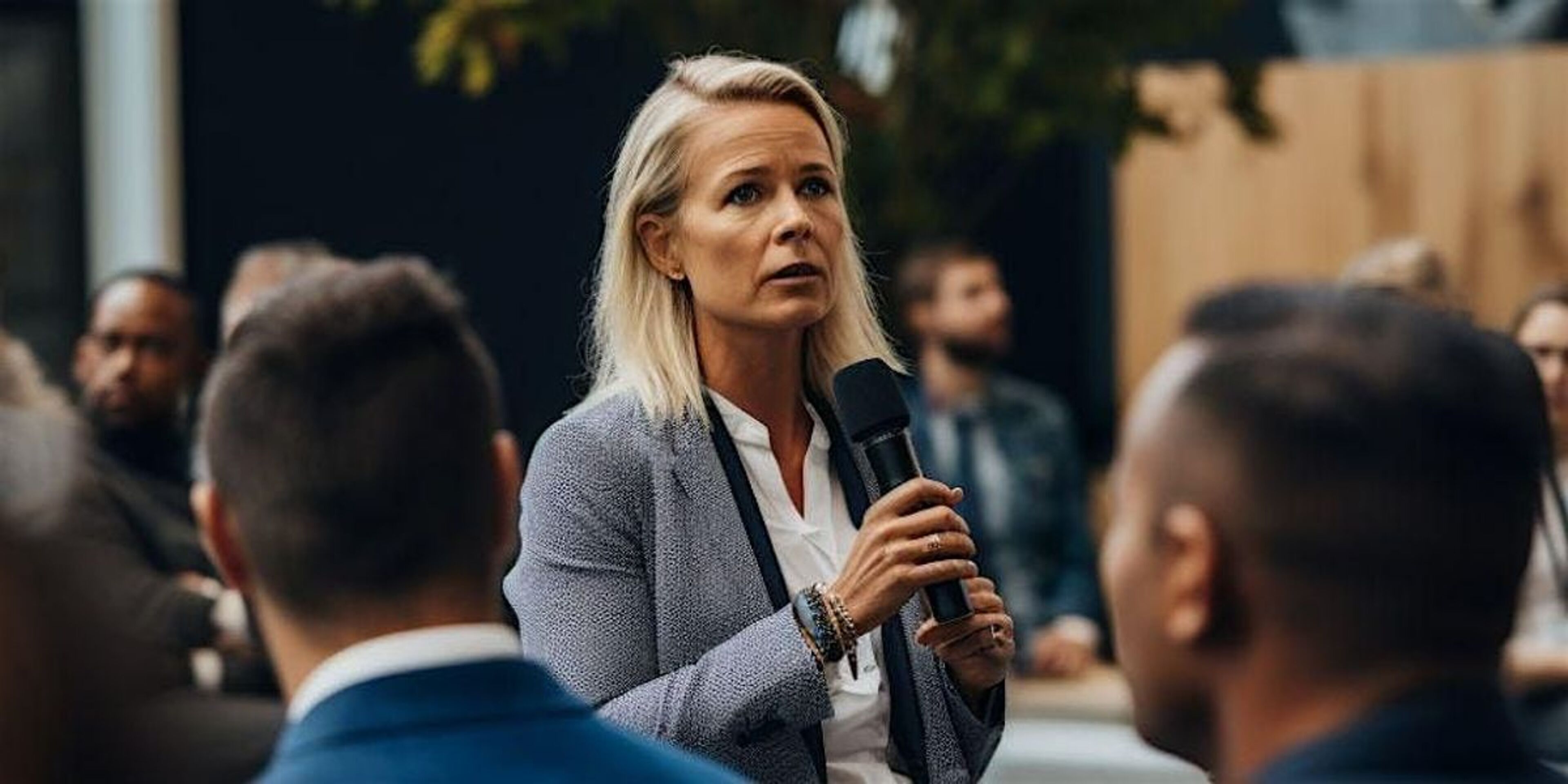 Cómo crear tu estrategia digital 2025 para crecer tu marca