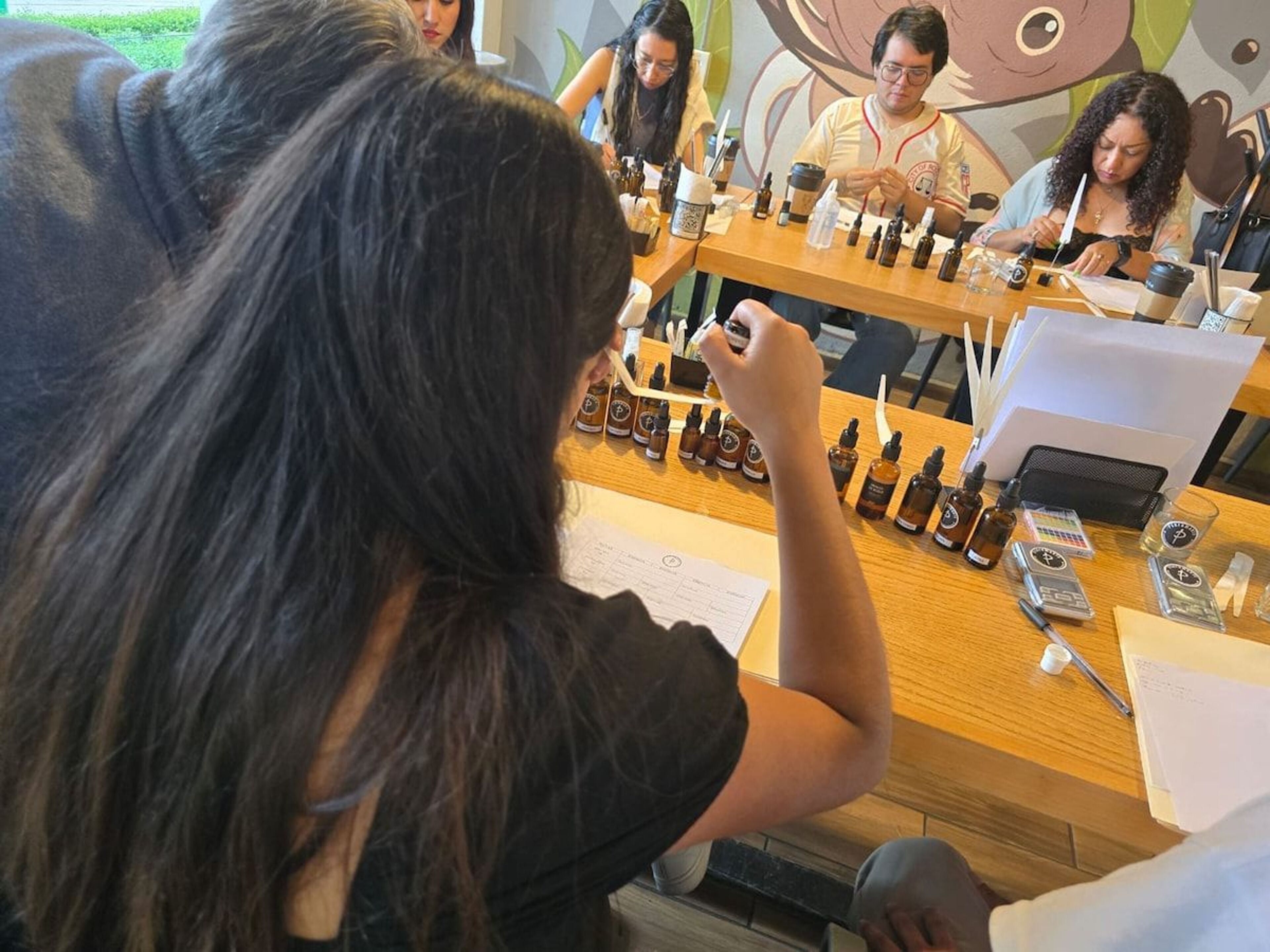 Imagen de portada para el evento: Crea tu perfume